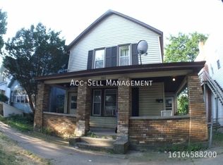 922 Hovey St SW #2, Grand Rapids, MI 49504