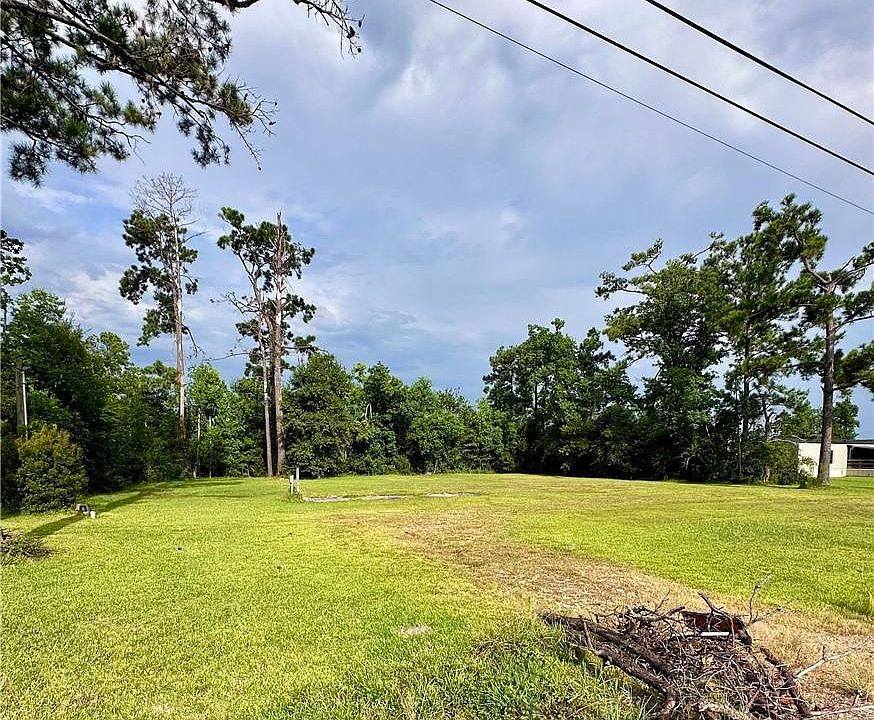 2nd image of 1425 Hollyvale Dr