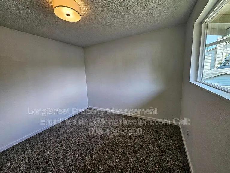 412 Pearl St #4 — Photo 11