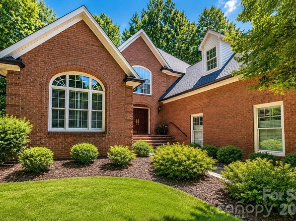 504 Downing Ct, Kings Mountain, NC 28086