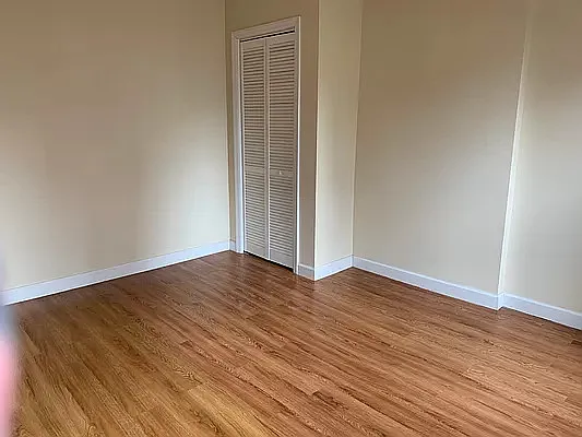 Rented by SERHANT. | media 5