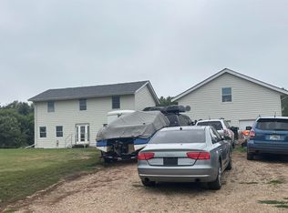 26695 Apple Ln, Hartford, SD 57033