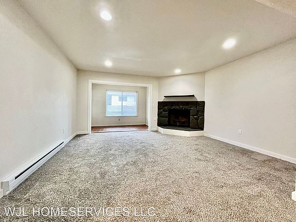 2nd image of 705 136th Pl NE APT A2