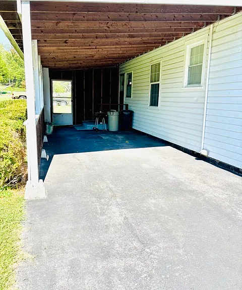 356 Lavender St — Photo 17