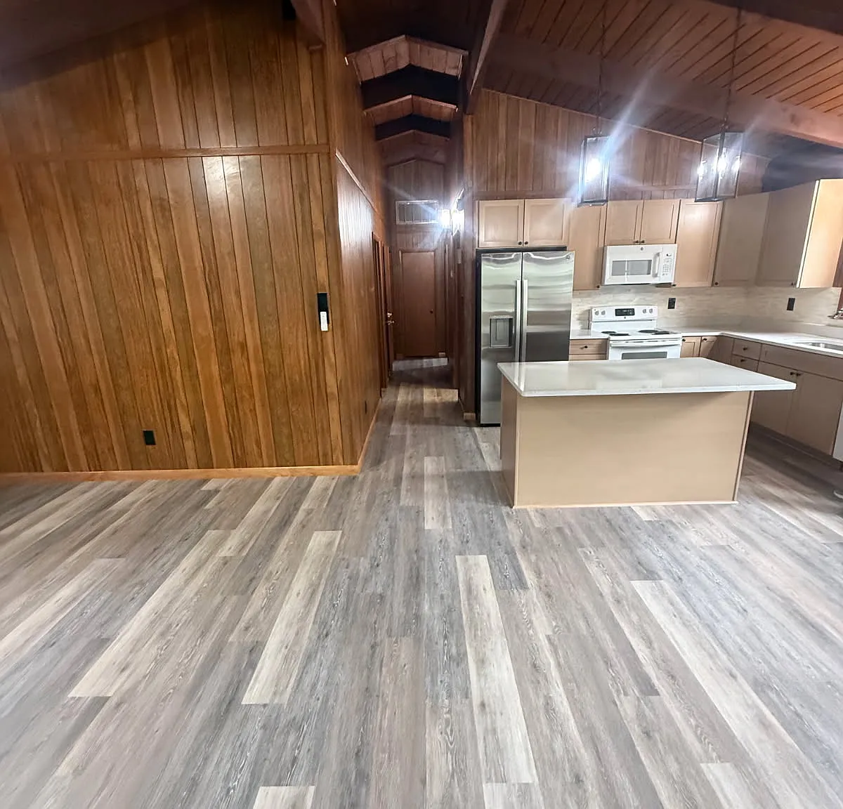 3 bed, 2.5 bath, 1560 sqft, $2,500 — Photo 3