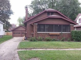 1516 N Court St, Rockford, IL 61103