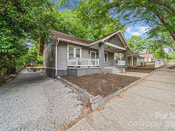 2nd image of 116 W 4th Ave