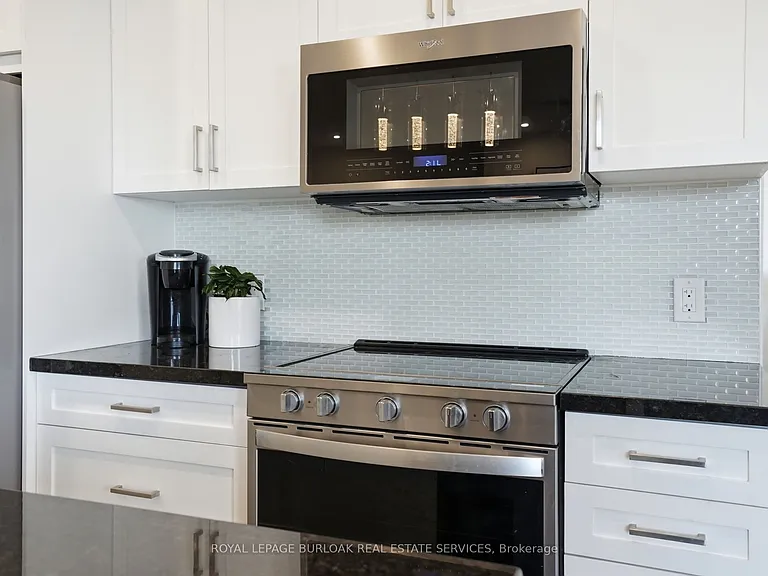 467 Charlton Ave E #307 — Photo 9
