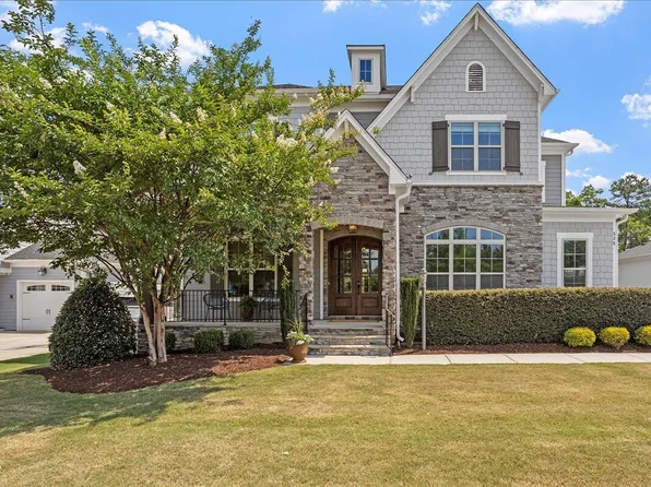 525 Ancient Oaks Dr, Holly Springs, NC 27540