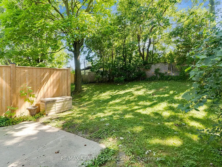 1140 Tavistock Dr #8 — Photo 20