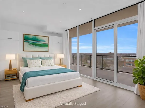 741 King St W #709, Kitchener, ON N2G 1E3