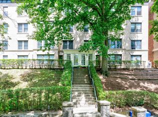 1584 Beacon St APT A, Brookline, MA 02446