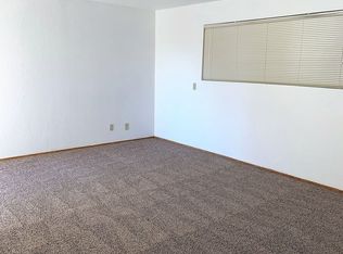 2088 East St APT 5, Redding, CA 96001