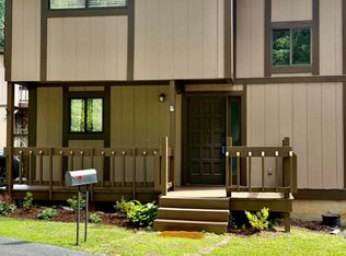 24204 Woodridge Cir #D, Bristol, VA 24202