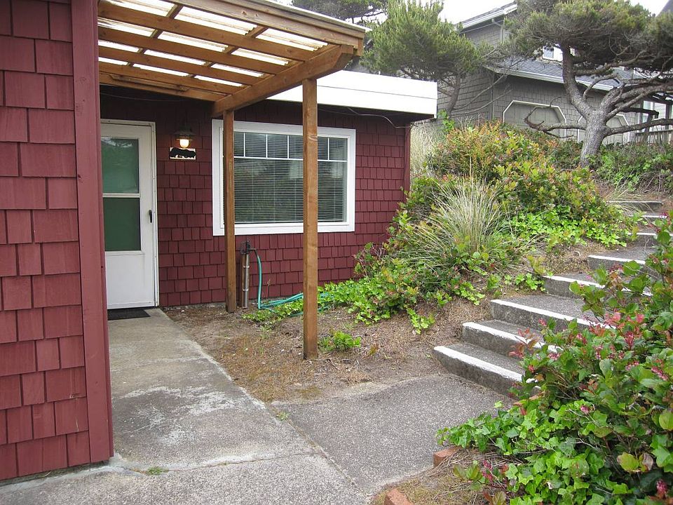 1st image of 420 N Pacific St #A