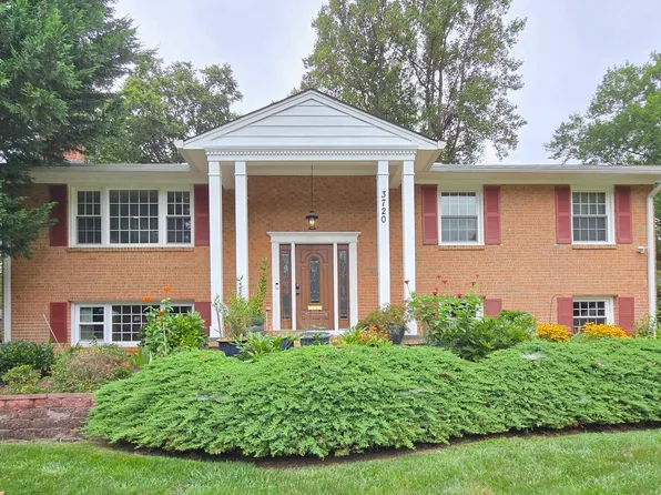 3720 King Arthur Rd, Annandale, VA 22003