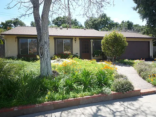 7865 Rio Vista Dr Photo 1