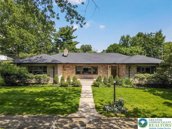 2705 W Gordon St, Allentown, PA 18104