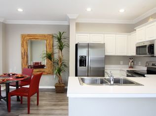 Rockledge Oaks Apartments, Lincoln, NE 68506