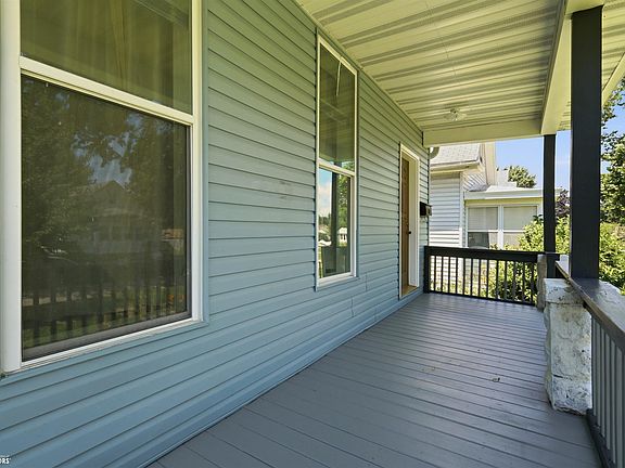 5th image of 1007 S 14th St
