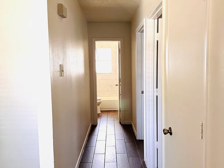 925 Lindy Ct #925 — Photo 5