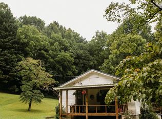 200 Old Woodring Rd, Ellijay, GA 30540