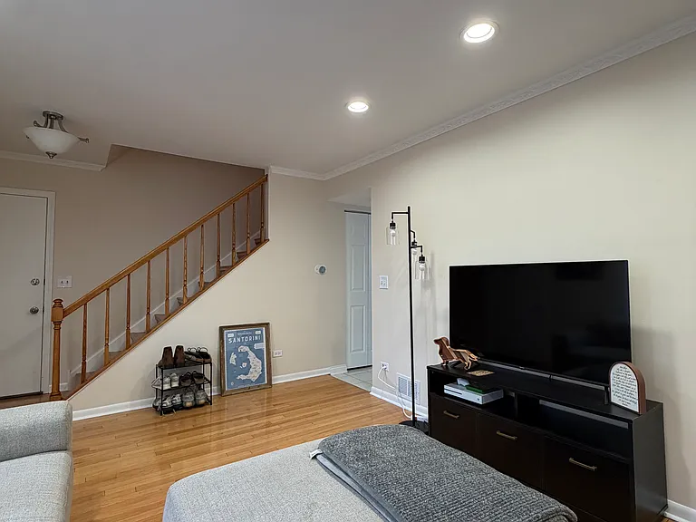 Walnut Cir — Photo 5