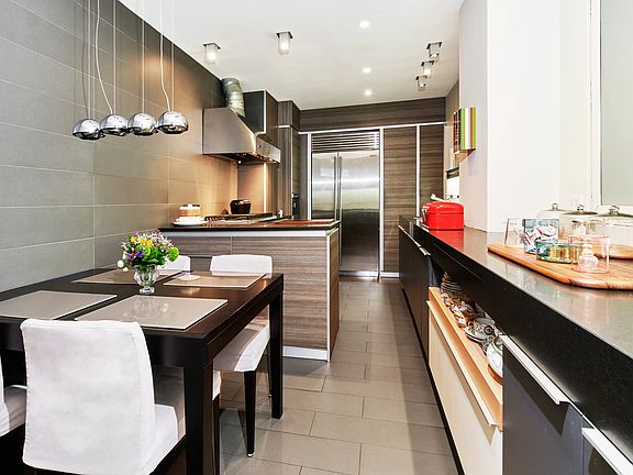 5th image of 2109 Broadway APT 5109