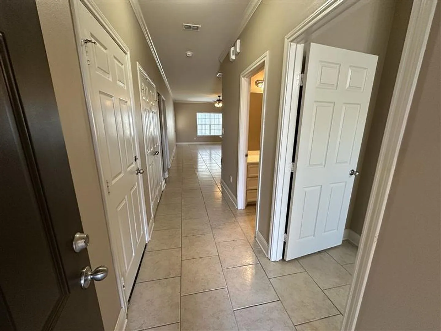Mobley Square - 3944 Mobley Ln — Photo 2