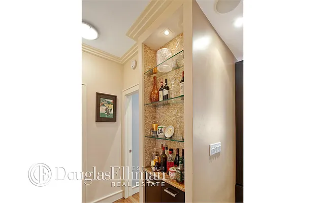 Rented by Douglas Elliman | media 17