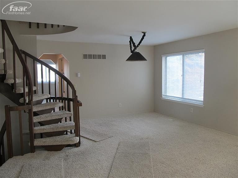 1st image of 9530 Fenhill Dr