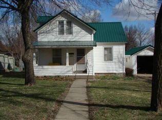 231 E 7th St, Alma, KS 66401