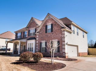 129 Traditions Ln, Hampton, GA 30228