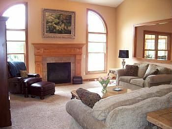5th image of 7141 Willowlane Ave NW