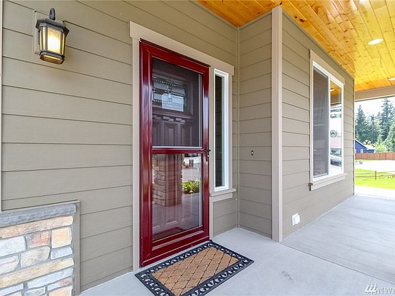 2nd image of 11204 169th St NE