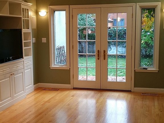 3rd image of 1451 Capuchino Ave
