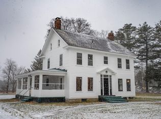 7 Cemetery Ave, Cambridge, NY 12816