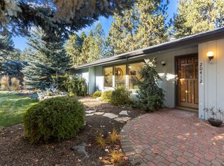 20412 Whistle Punk Rd, Bend, OR 97702