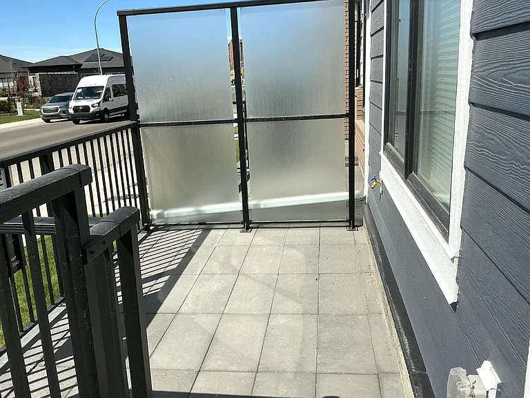 611 Mahogany Blvd SE — Photo 44