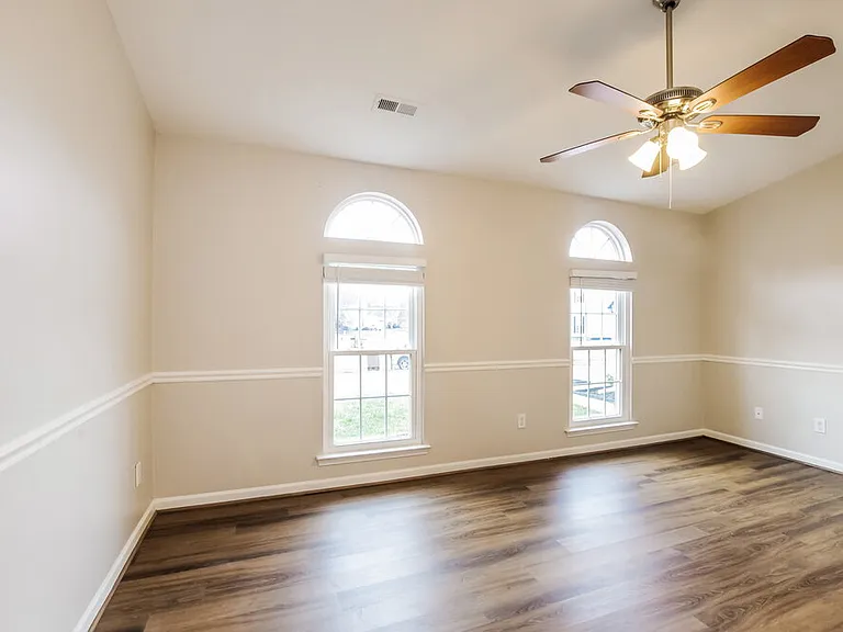 4006 Quail Hollow Ct — Photo 10