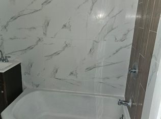 32 W 16th St #1B, Bayonne, NJ 07002