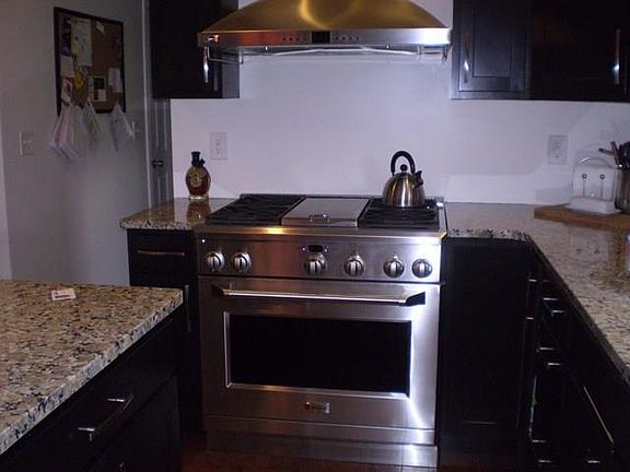 5th image of 12 Milton Ln