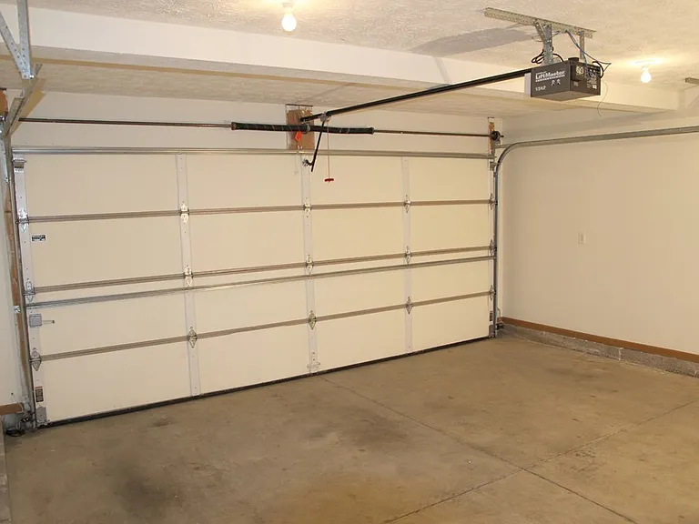 101 Brookside Dr — Photo 22