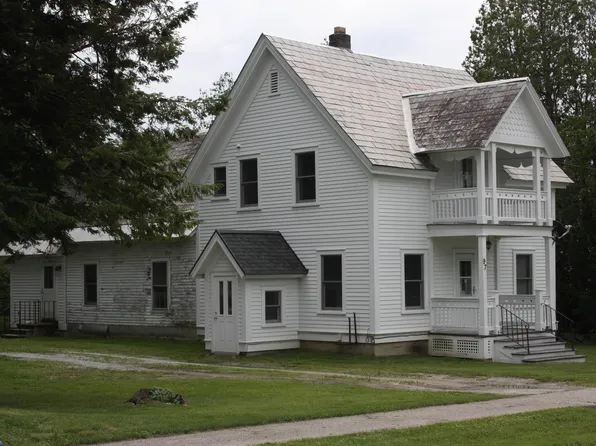 97 Elm Street, Pittsford, VT 05763
