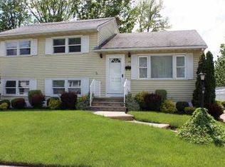 54 Prospect Ave, Edison, NJ 08817