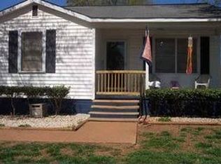 11 Bridges St, Inman, SC 29349