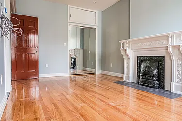 Rented by Level Group