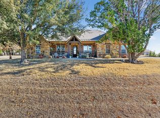 3719 Lonesome Creek Rd, Granbury, TX 76049