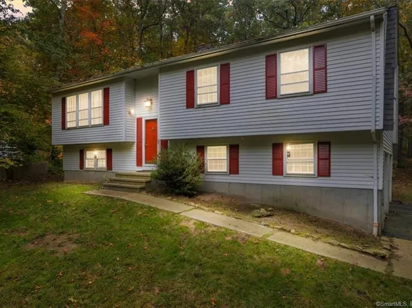 83 Indiantown Road, Ledyard, CT 06339