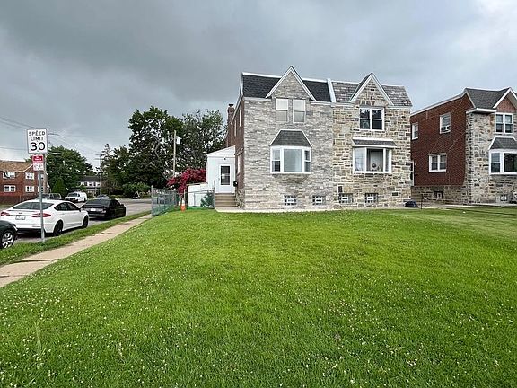 2nd image of 850 Longshore Ave